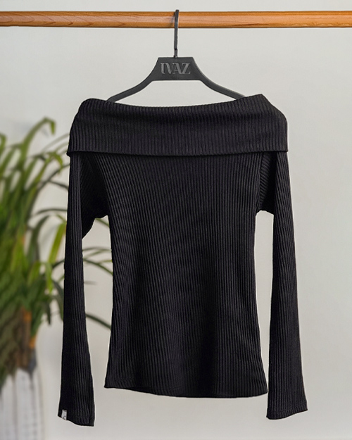 بلوز یقه قایقی آستین بلند کد 19763